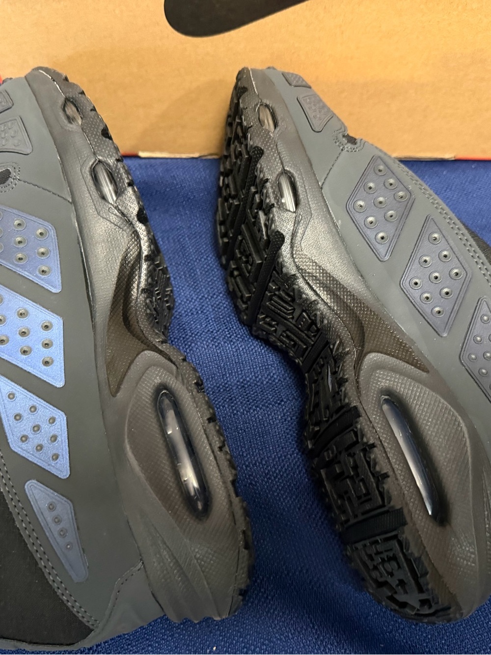Women’s Nike air max sndr gore-Tex shoes size 8 brand new black GTX shoes - Picture 10 of 12